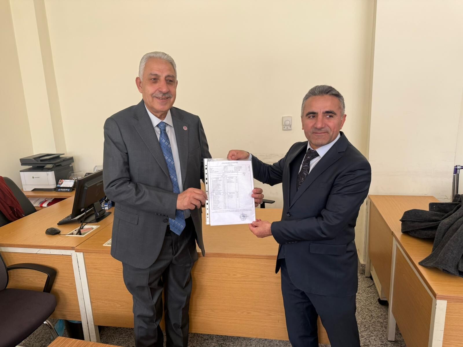 939Fc388 1Bac 451E B2Ef Ea3F4A03B54E