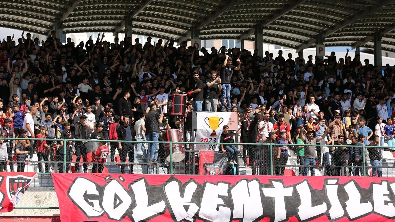 Golkentlilerden Cagri