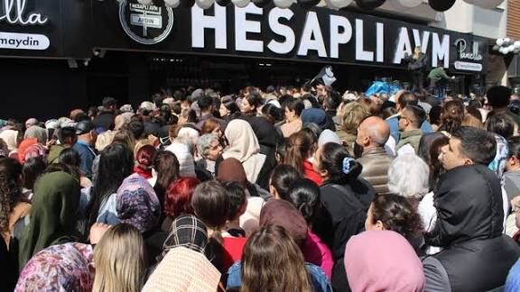 İndirimli Eşya İzdihamı! Ucuzluk Kuyruğu Hastanede Bitti!