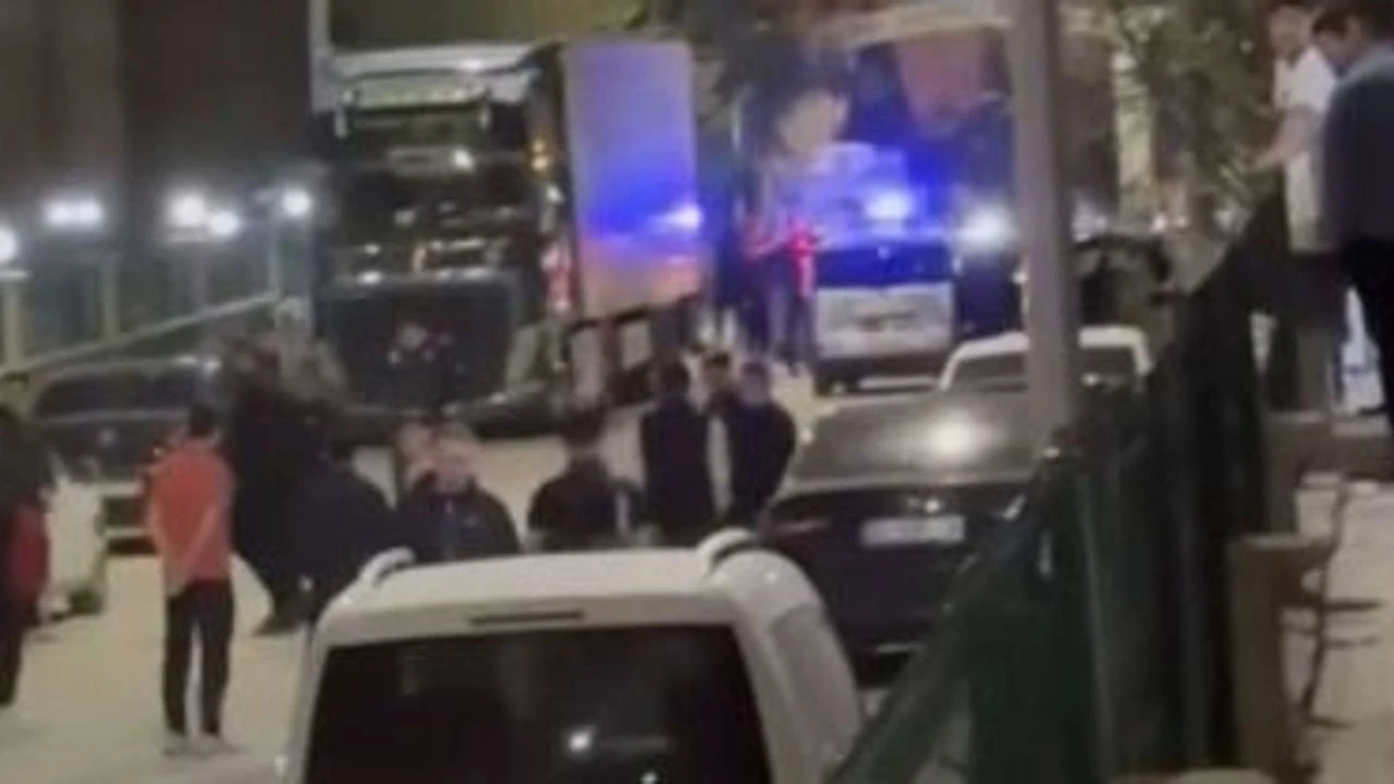 Mardin De Silahli Kavga 4 Yarali 4237 T