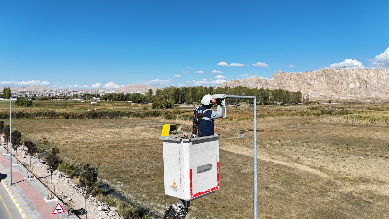 Whatsapp Image 2026 03 25 At 15.06.19