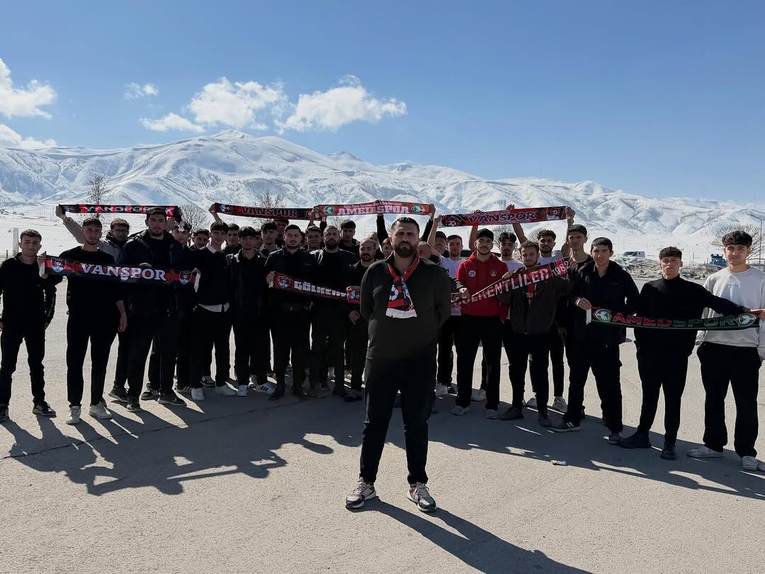 H Fuw Lzm X I A A W Ia9