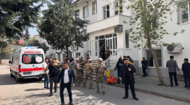 Kahramanmarasta Okulu Kana Bul 19753661 1387 3 M