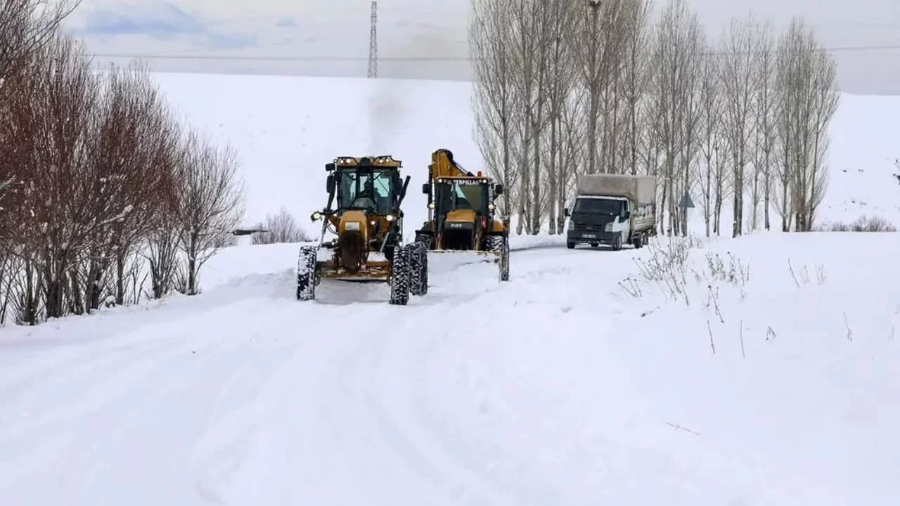 Vanda Karla Mucadele Araliksiz Suruyor 40 Yerlesim Yerinin Yolu Kapali