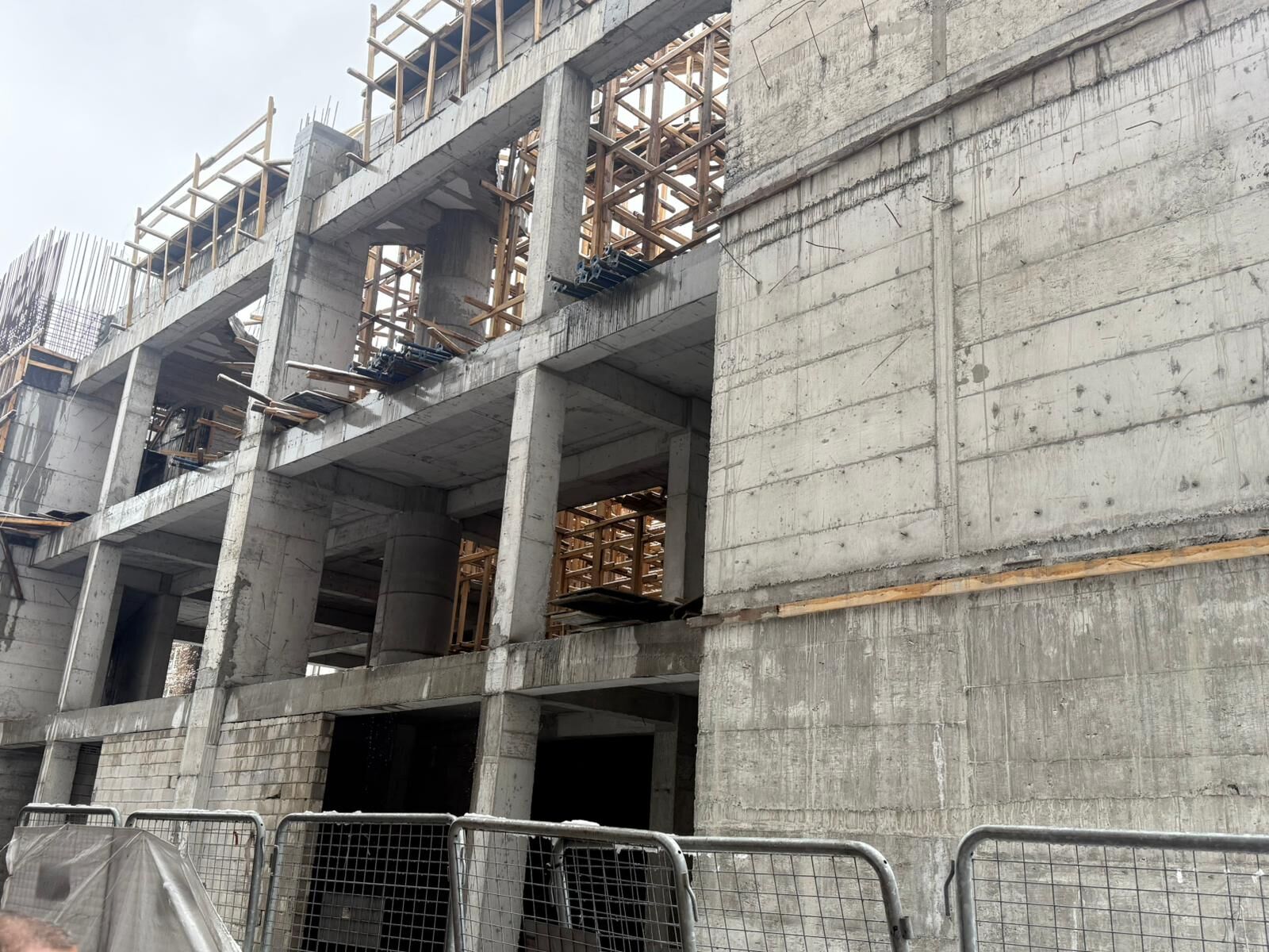 Whatsapp Image 2026 04 13 At 16.00.48 (1)