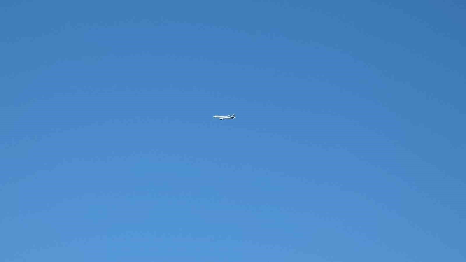 20260530Aw715159 3