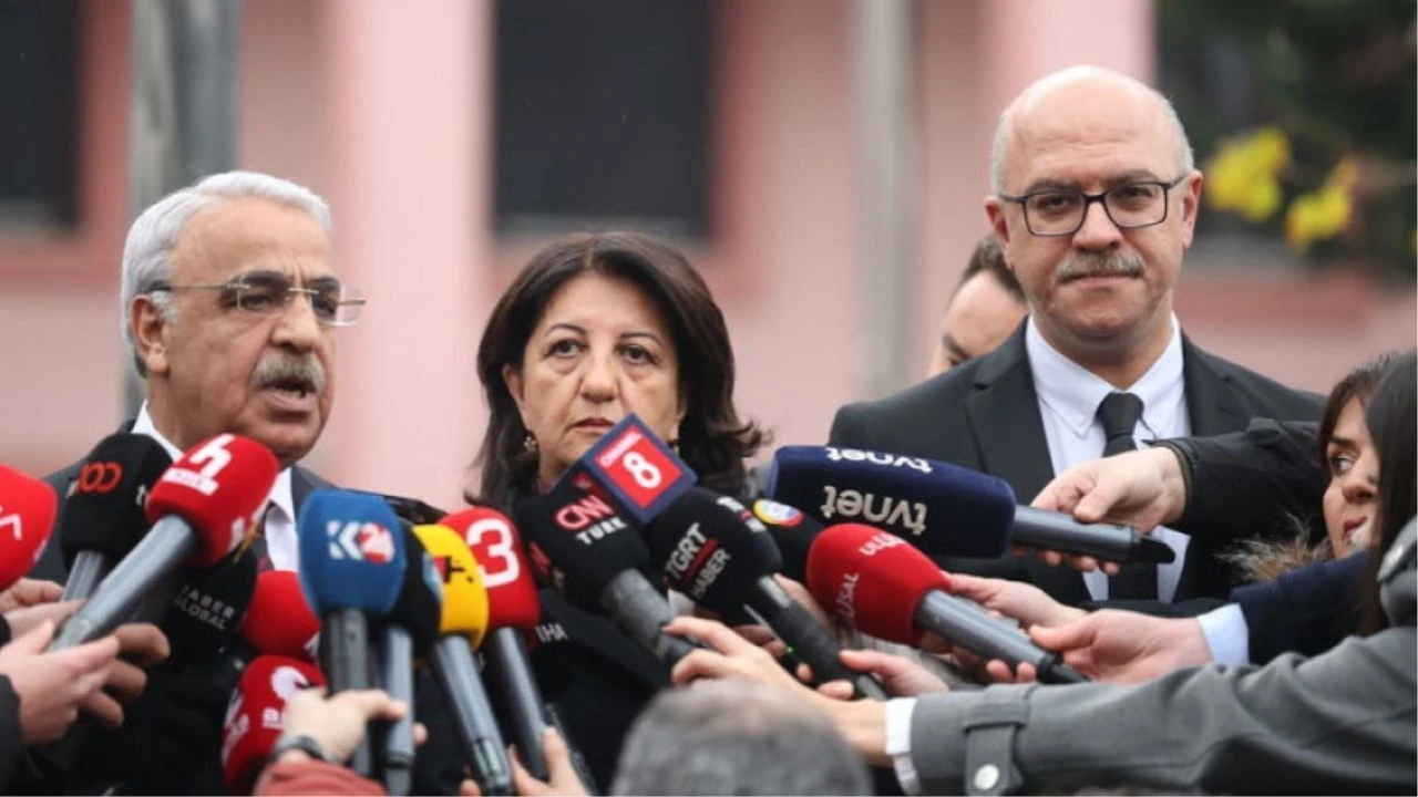 Dem Parti Heyeti Imraliya Gidiyor