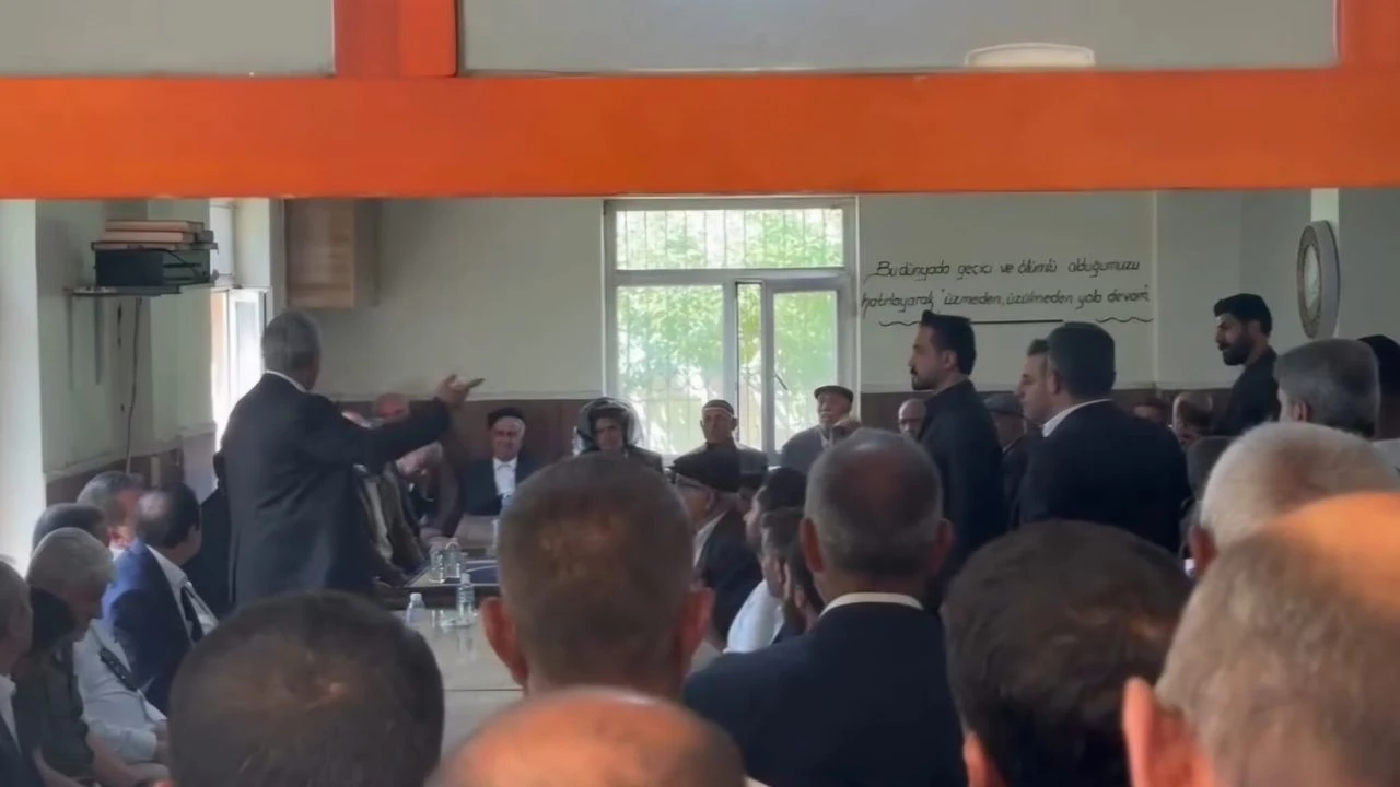 Van Son Dakika Asiret Aileler Arasinda Baris Yemegi 2