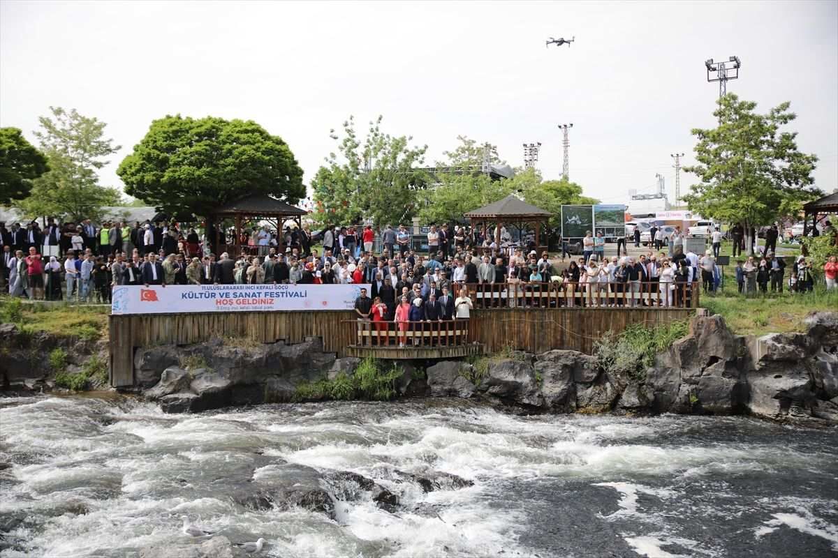 Vanda 11 Uluslararasi Inci Kefali Gocu Kultur Ve Sanat Festivali Basladi D3F0F49