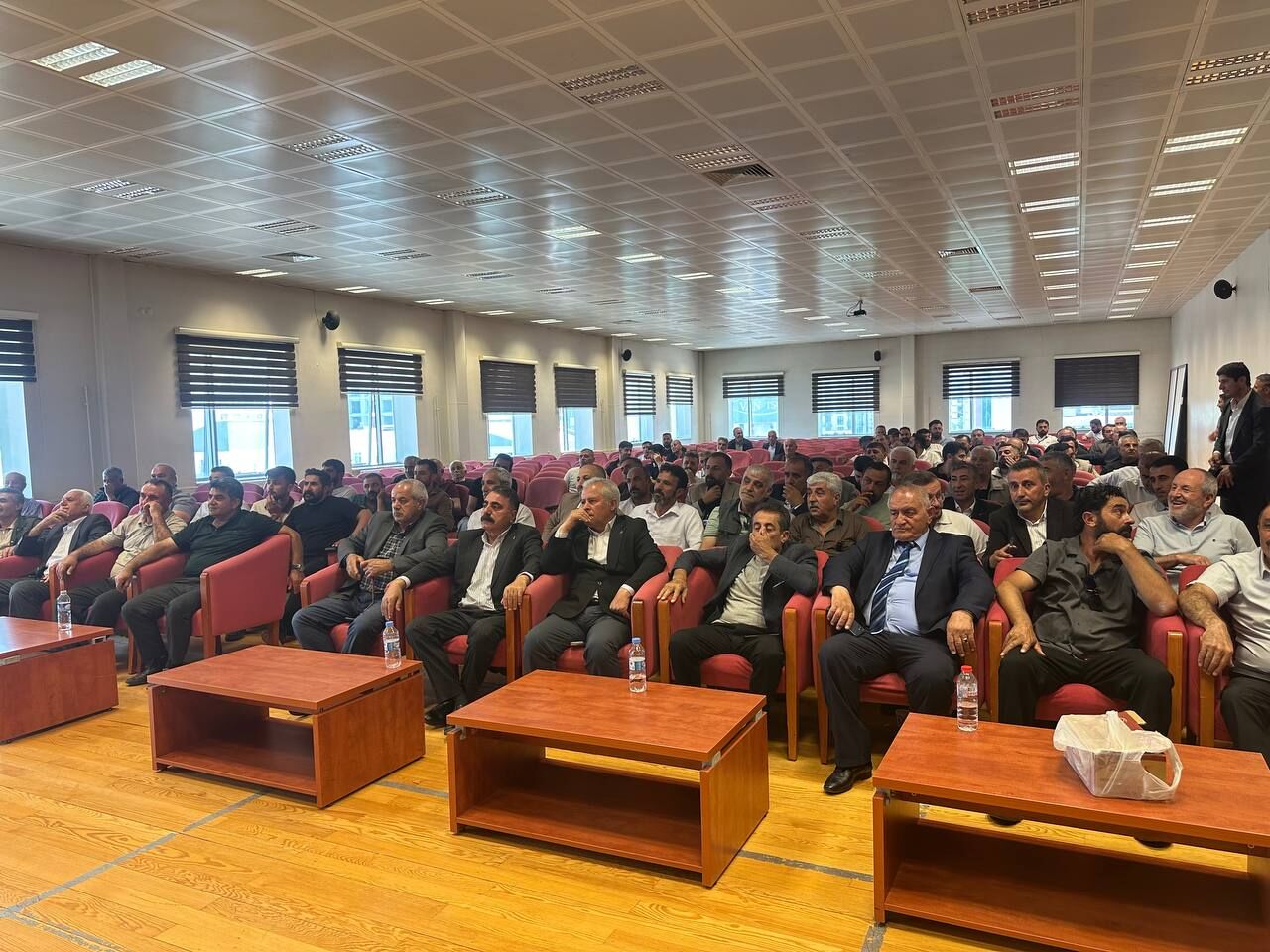 Van’da Kritik Seçim! 3 Aday Başkanlık İçin Yarışıyor (1)