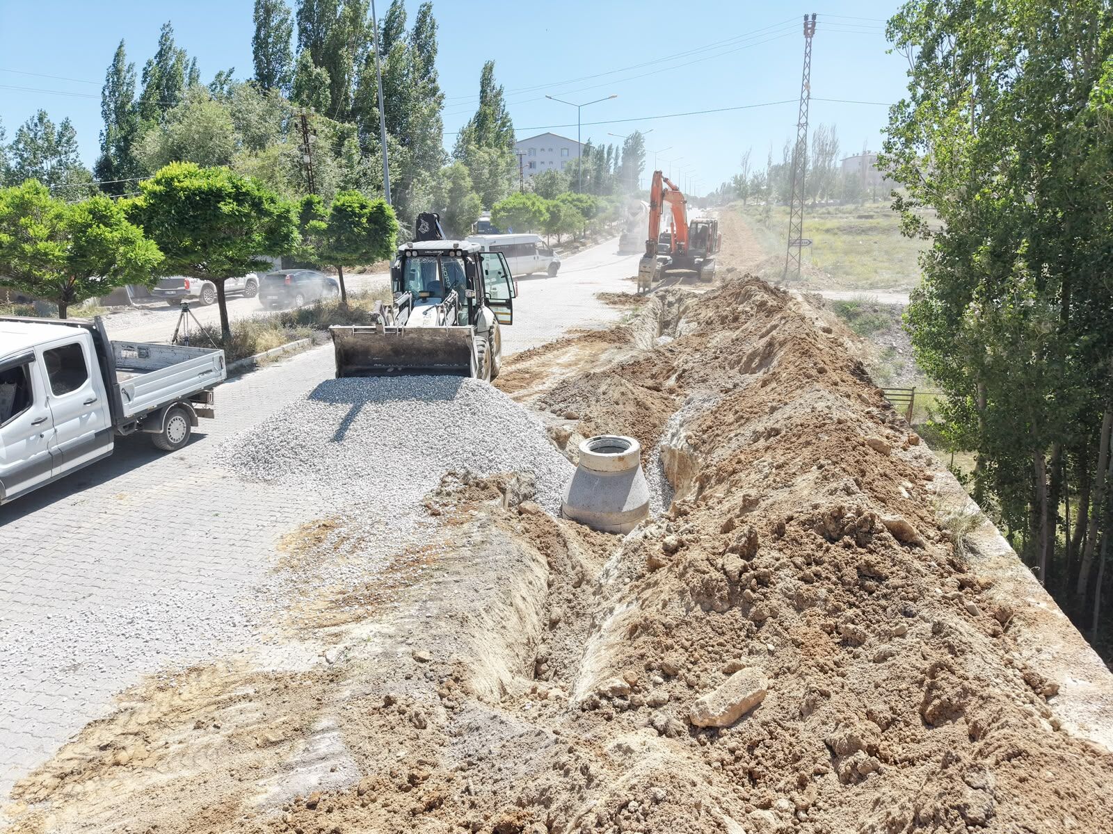 Başkale'ye 15 Mi̇lyon Tl'li̇k Yeni̇ Yatirim Geli̇yor (3)