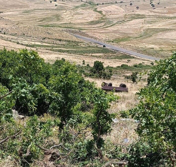 Traktör Römorku Uçuruma Yuvarlandı Ölü Ve Yaralılar Var!-1