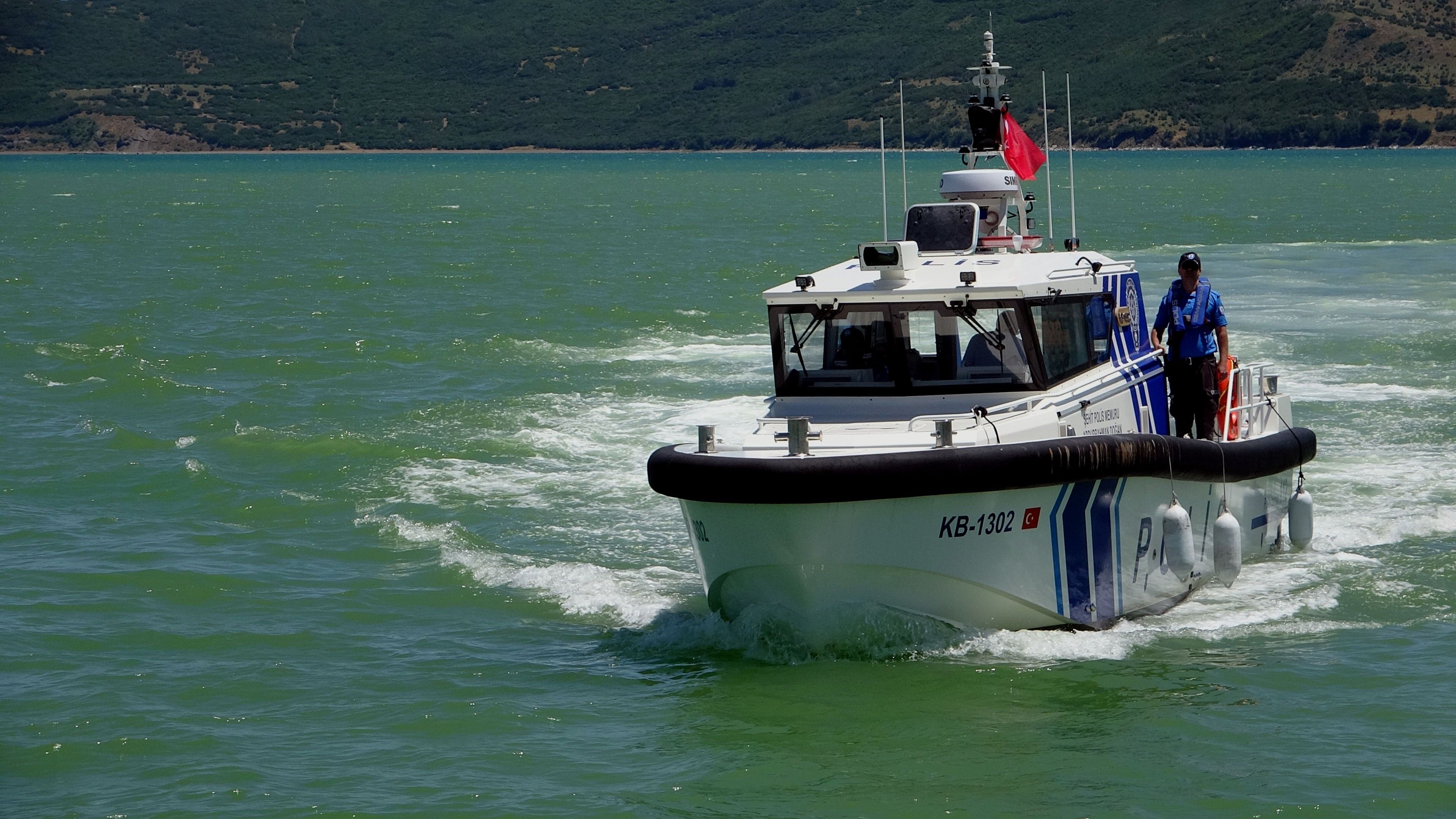 Van Gölü'nde Kaçak Avcılığa Sıkı Denetim! (2)