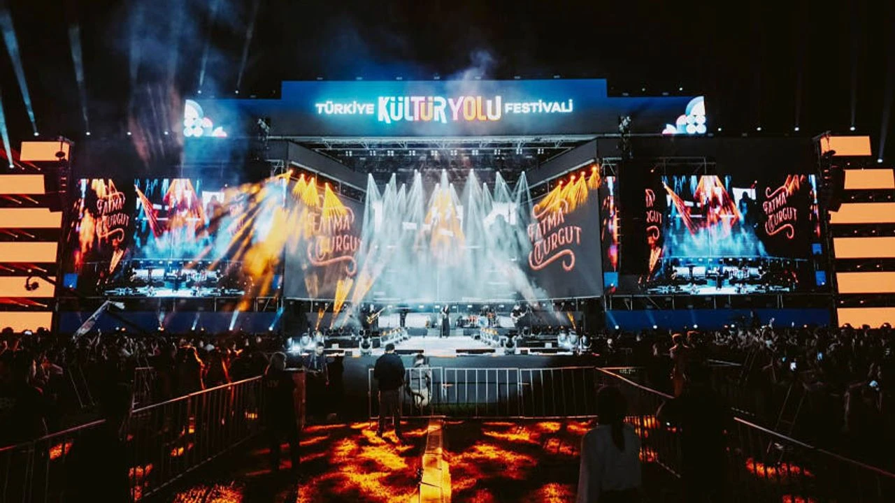 Van Kültür Yolu Festivali'nin Perde Arkasında Kim Var (2)