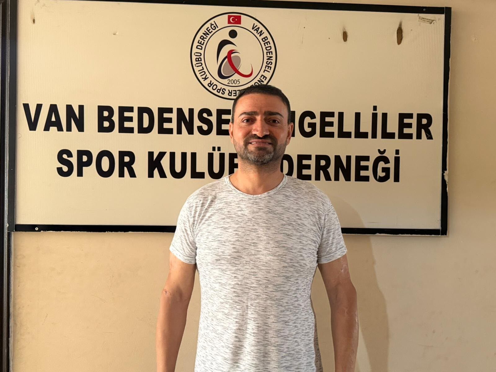 Van'da 120 Bin Engelli Vatandaştan Yetkililere Çağrı Engeller Kaldırılsın (1)-1