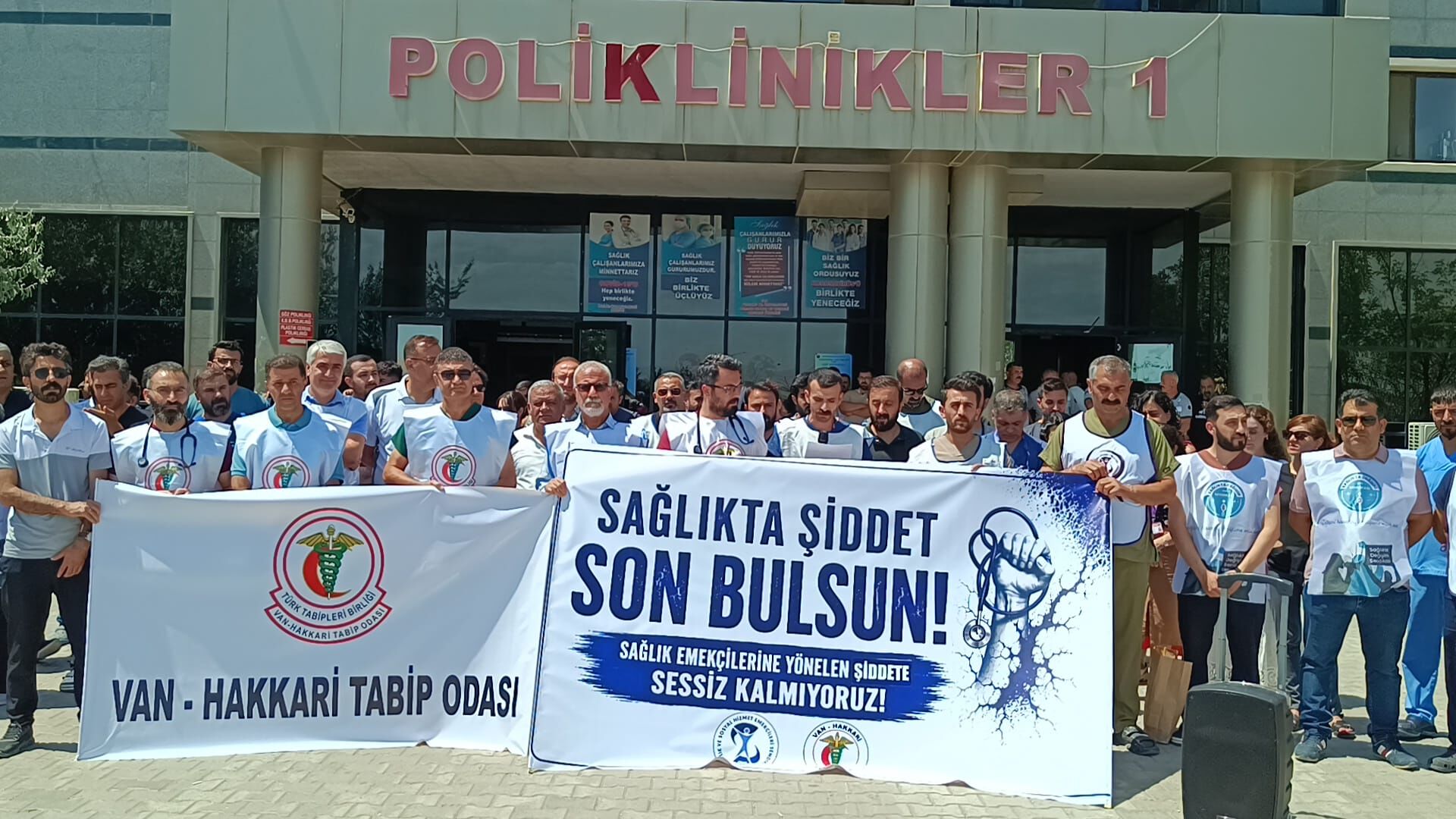 Van'da Sağlıkta Şiddete Tepki