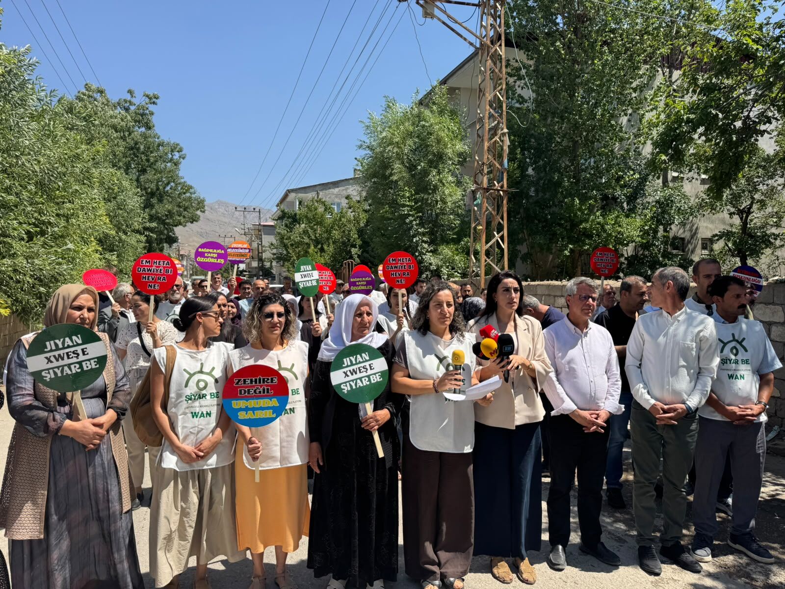 Xaçort’ta Uyuşturucuya Karşı Mücadele Büyüyor-1