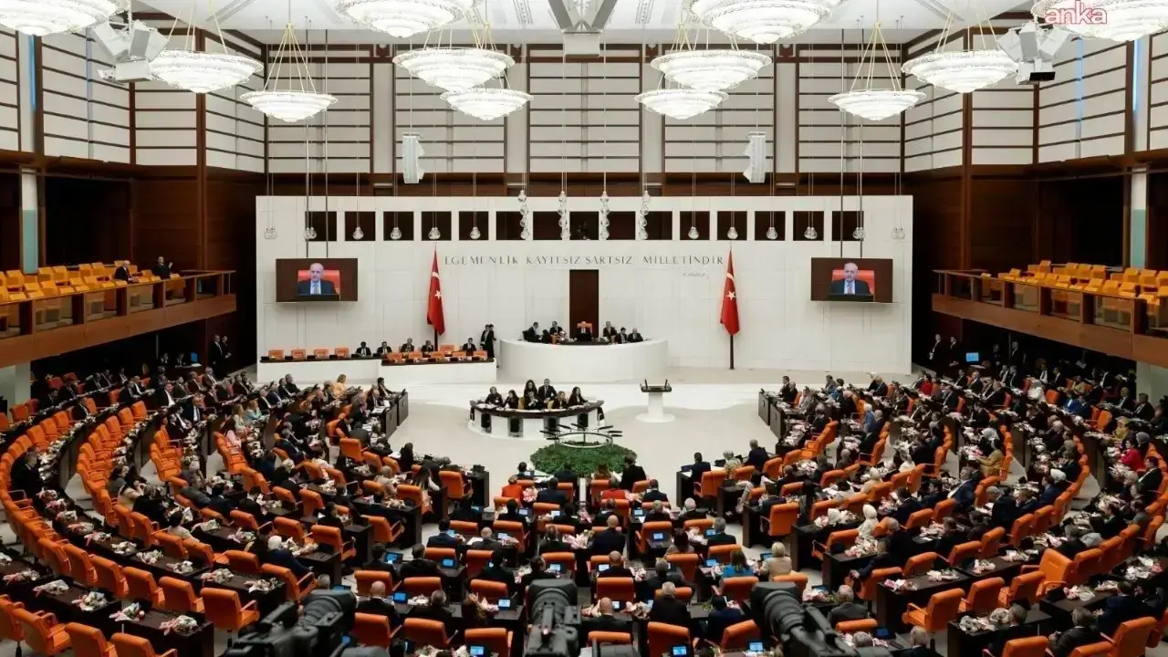 Yeni Dönem Başladı! Emniyet, İnternet Haber Siteleri Ve Belediyeleri İlgilendiren Kanun Yürürlüğe Girdi-2
