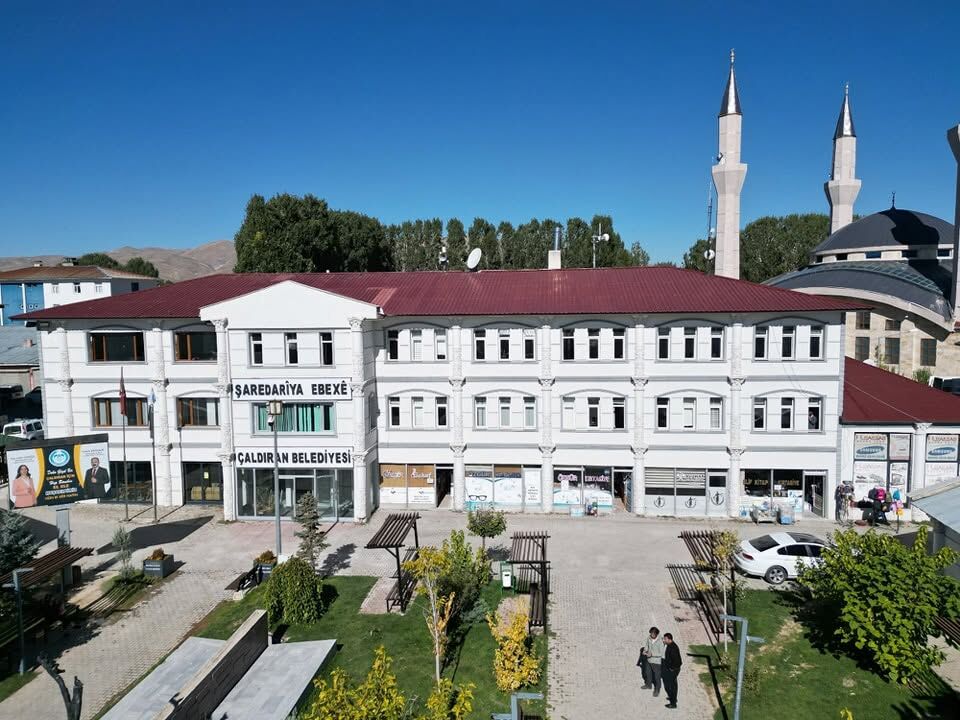 Çaldıran Belediyesi 2 Sözleşmeli Personel Alacak! Başvurular 19 Ağustos'ta Başlıyor-1