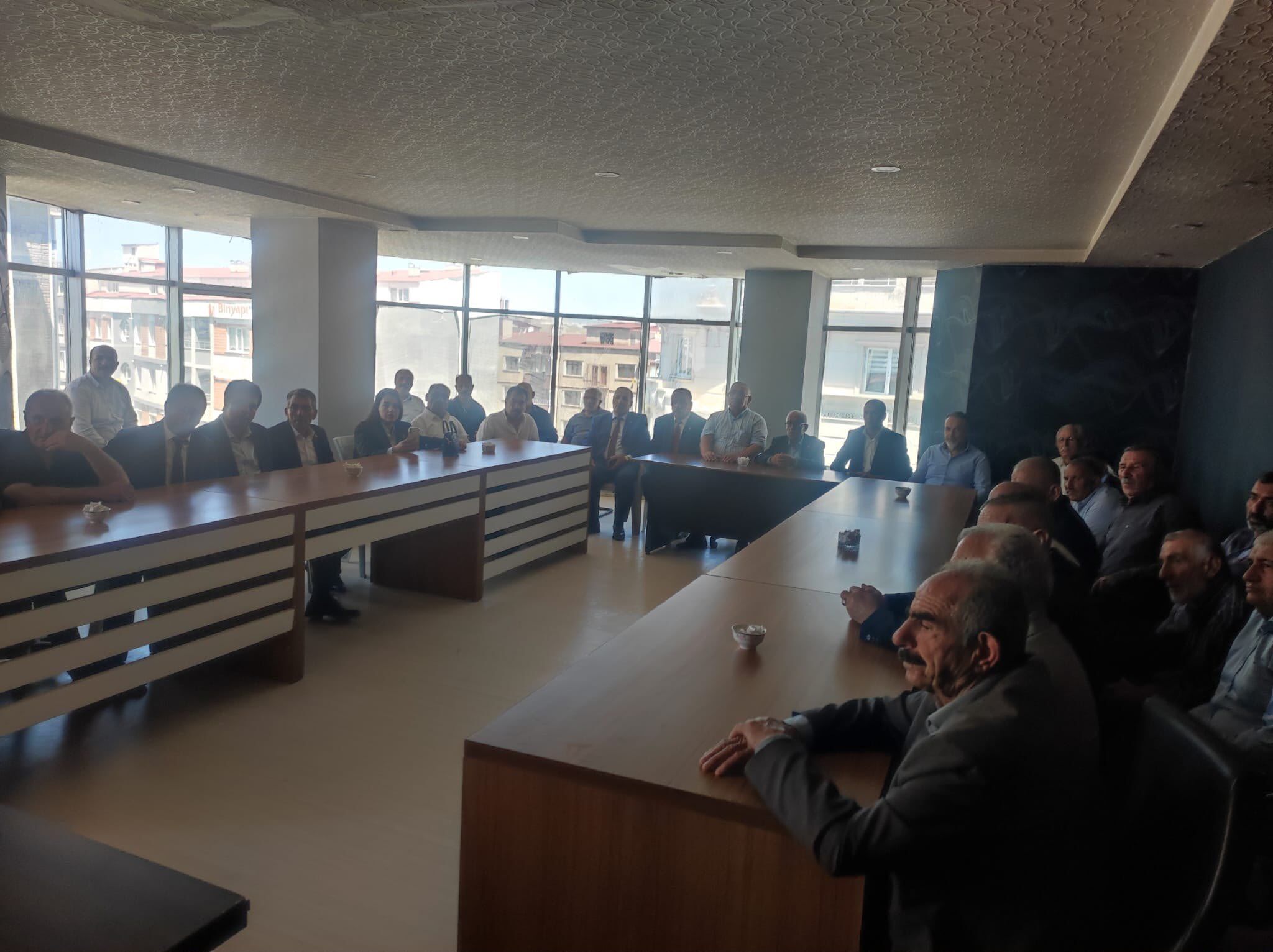 Chp Van İl Başkanlığı, Genel Başkan Yardımcılarını Ağırladı Van'ın Gündemi Masaya Yatırıldı-1