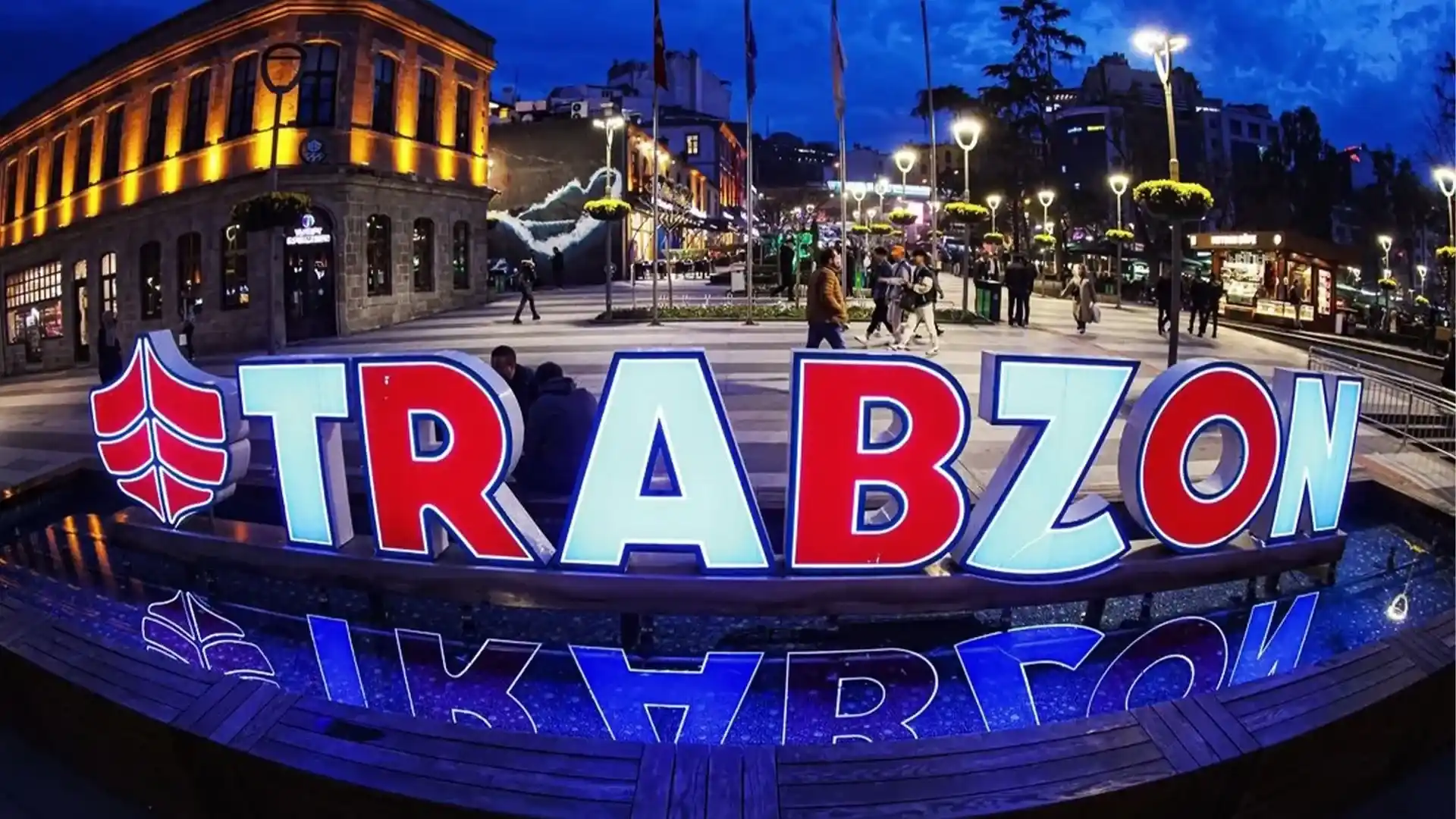 İranli Turi̇st Trabzon’a, Van Yi̇ne Seyredi̇yor!-1