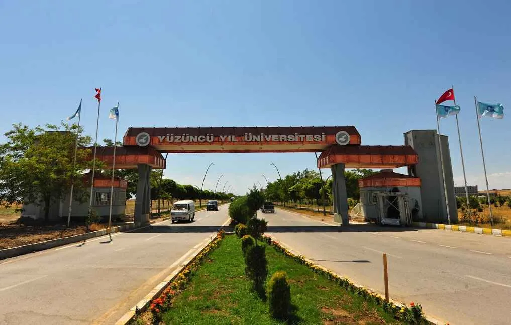 Van Yuzuncu Yil Universitesi 11 (1)