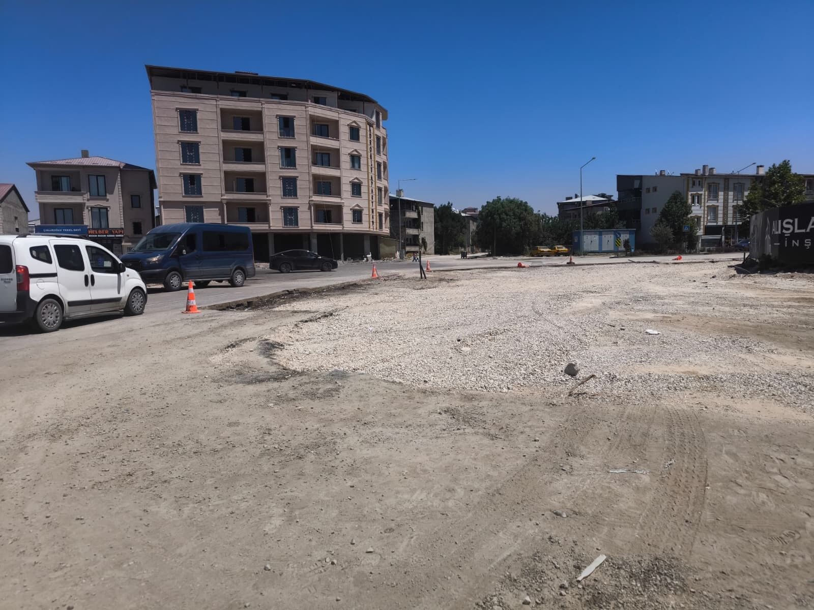 Van'da Bitmeyen Yol Çilesi