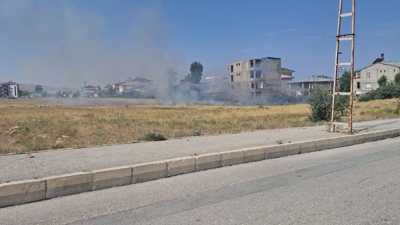 Van’da Doğaya Dokunan Her Ateş Tehlike! Kritik Yangın Uyarısı-2