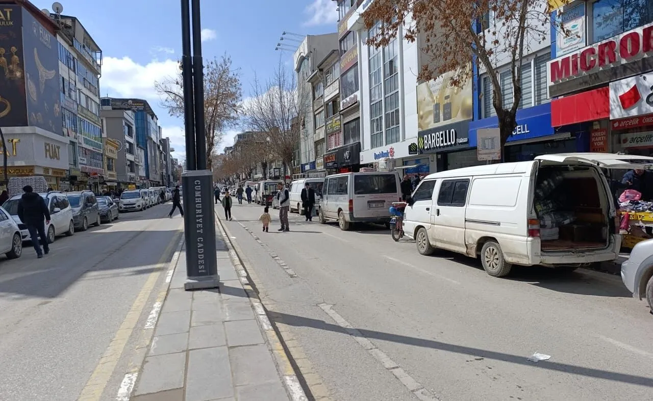 Van’ın O Caddesi Trafiğe Kapatılacak!-1