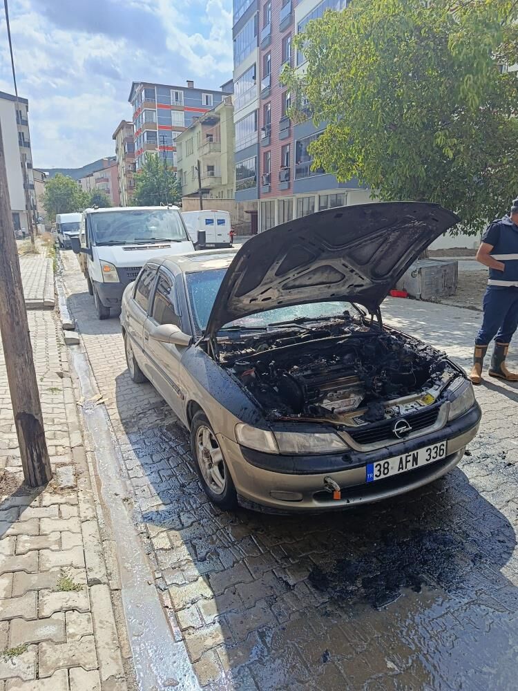 A W797004 03