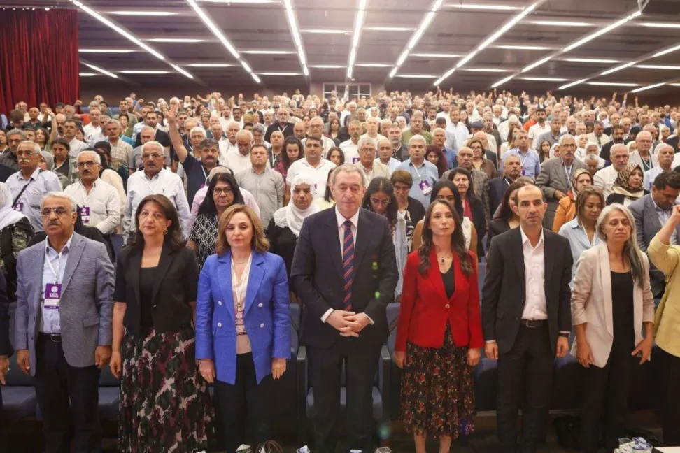 Dem Parti’de Hatimoğulları Ve Bakırhan Yeniden Seçildi! Yeni Kongre Için Tarih Işaret Edildi-1