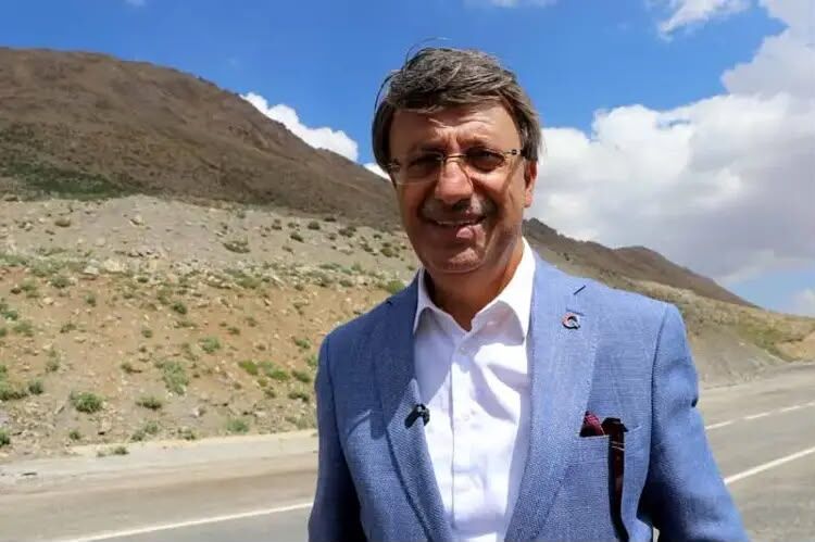 Van Bahçesaray’da Tarihi Proje! Kar Ve Çığ Çilesini Bitirecek (2)