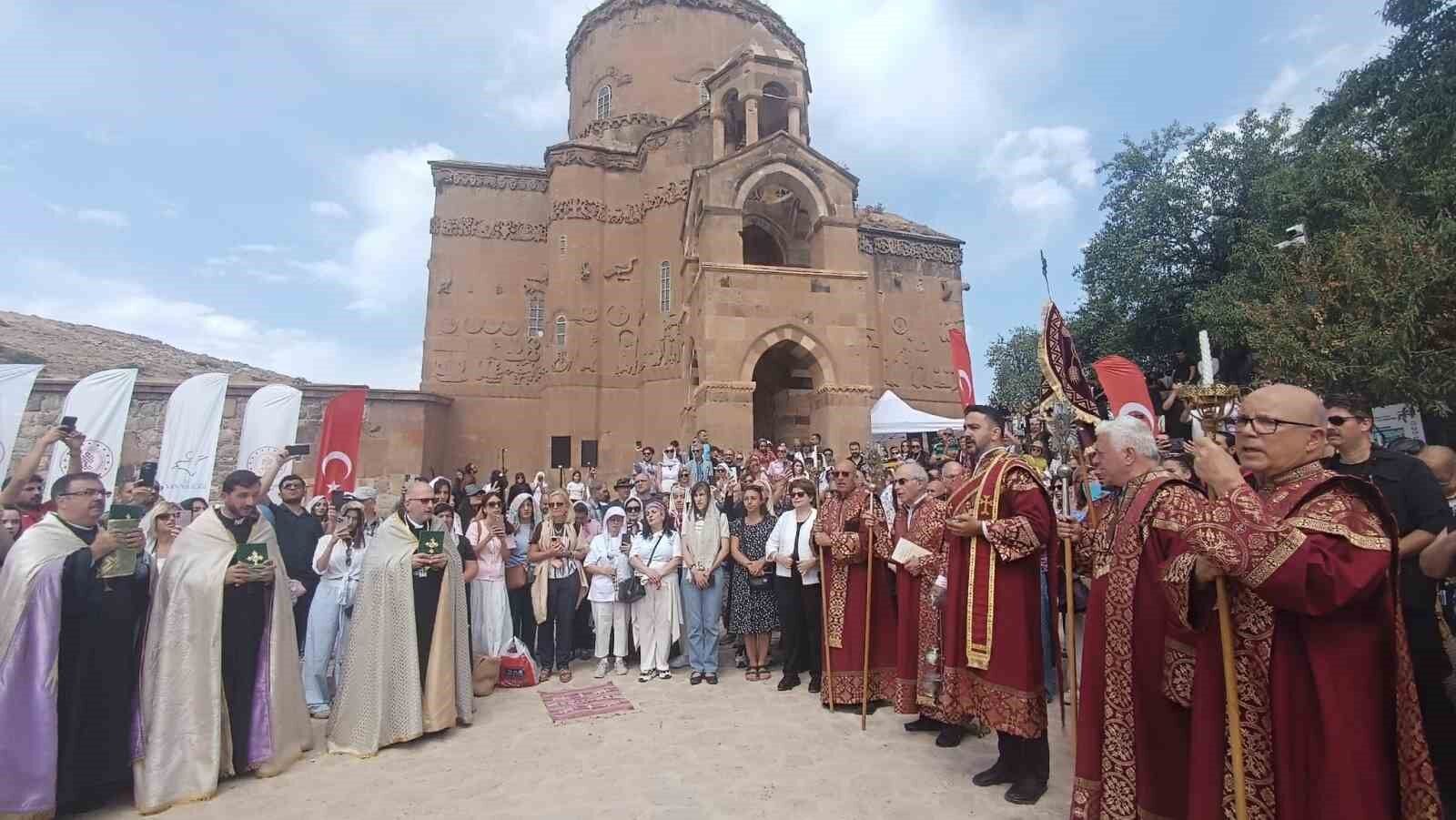 Van’da 14’Üncü Ermeni Ayini Gerçekleşti! (2)