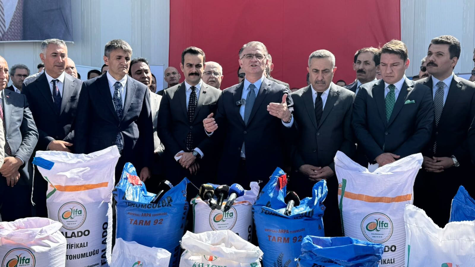 Van’da Arpa Ve Buğday İçin Büyük Destek Hedef 15 Bin Ton (3)