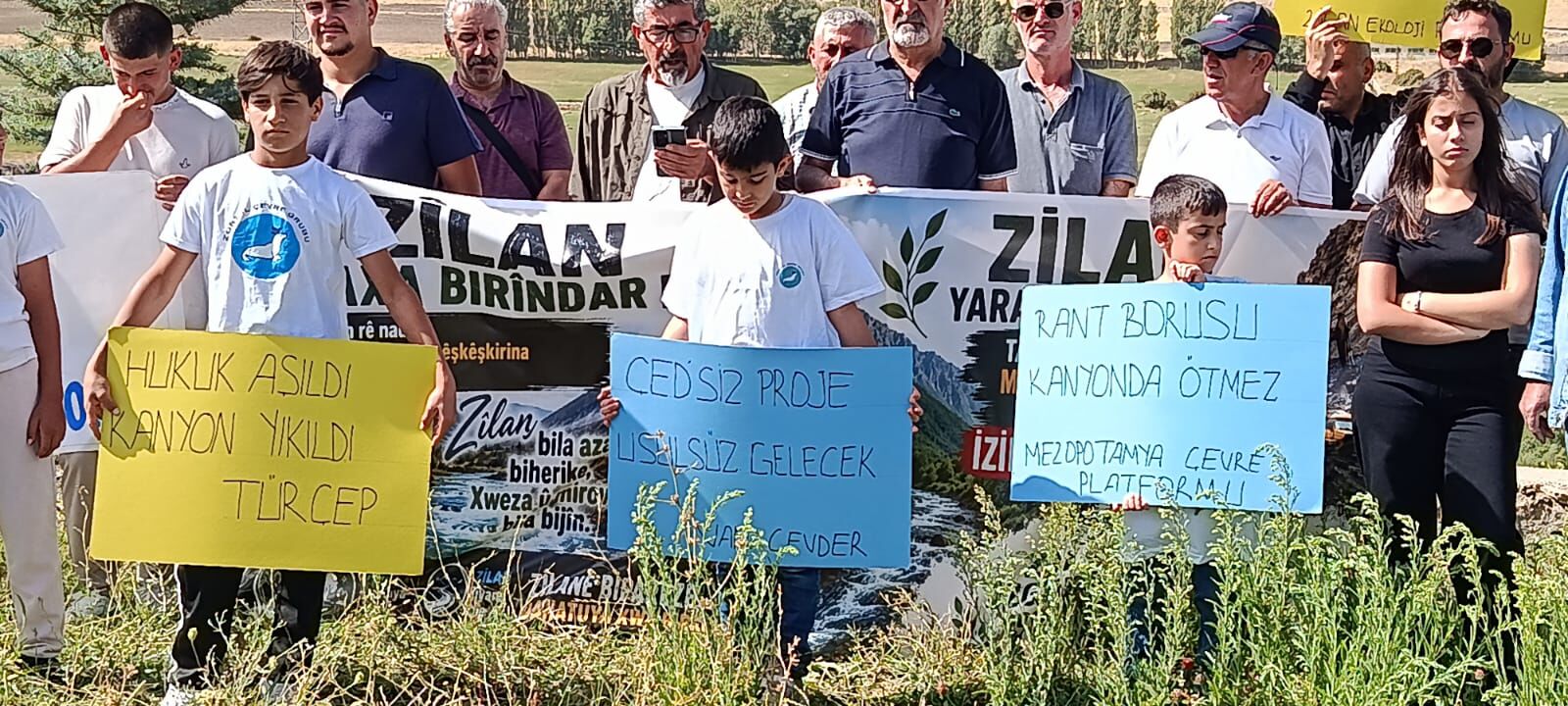 Van’da Doğanın Kalbine İş Makineleri Girdi! Çevrecilerin Tepkisi Büyüyor! (4)