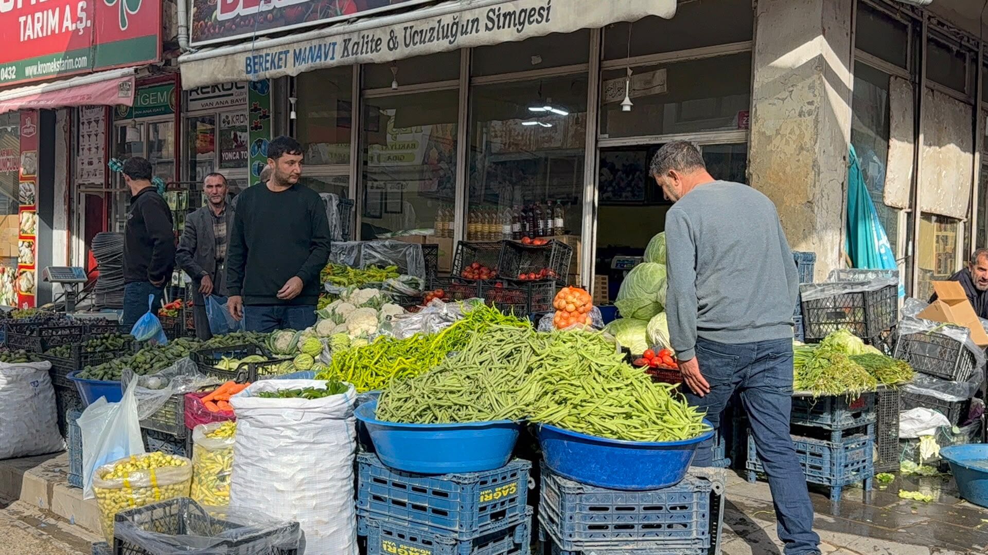 Van’da Turşuluk Sebze Fiyatları Artacak Mı Alışverişi Yapacaklara Kritik Uyarı Geldi… (2)