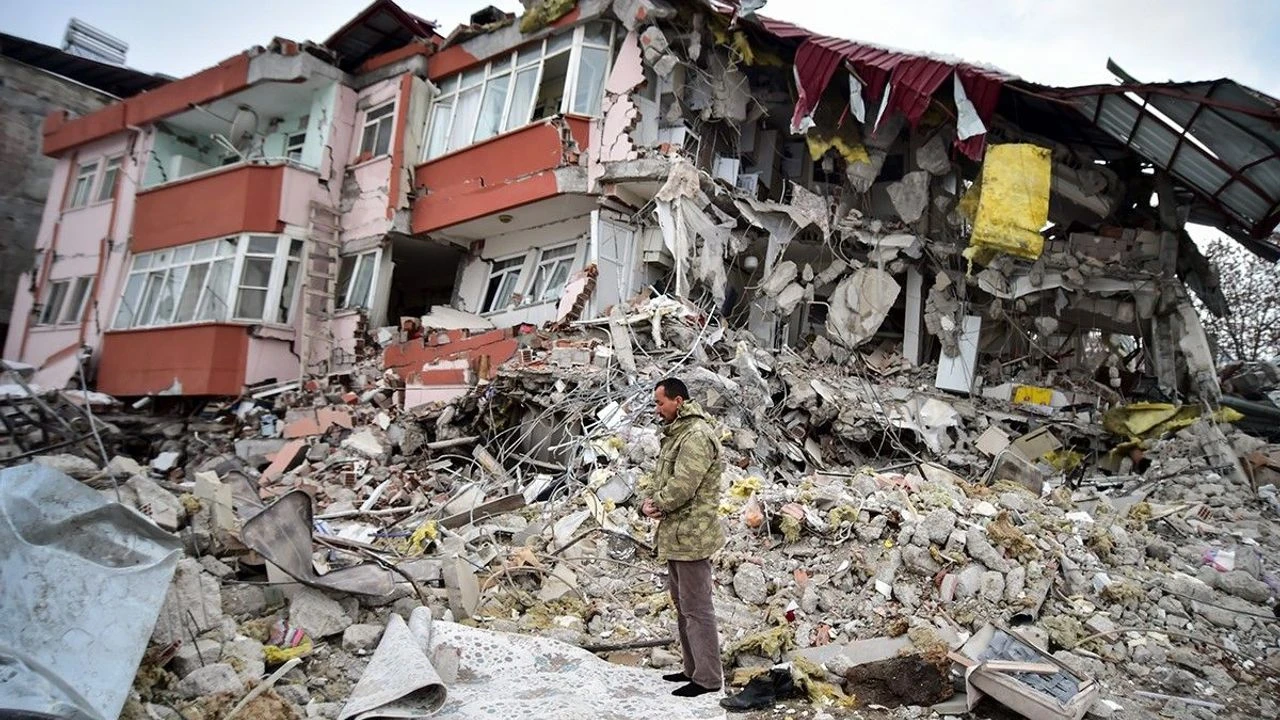 Van’da Yeni Bir Deprem Olursa Ne Olacak Uzmanlardan Çarpıcı Açıklama-1